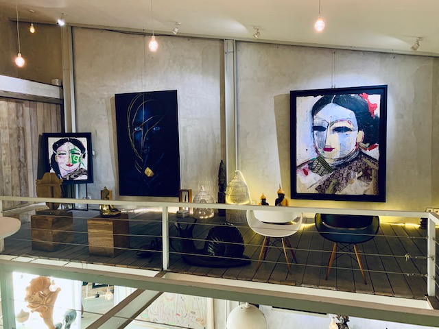 Nyaman Gallery