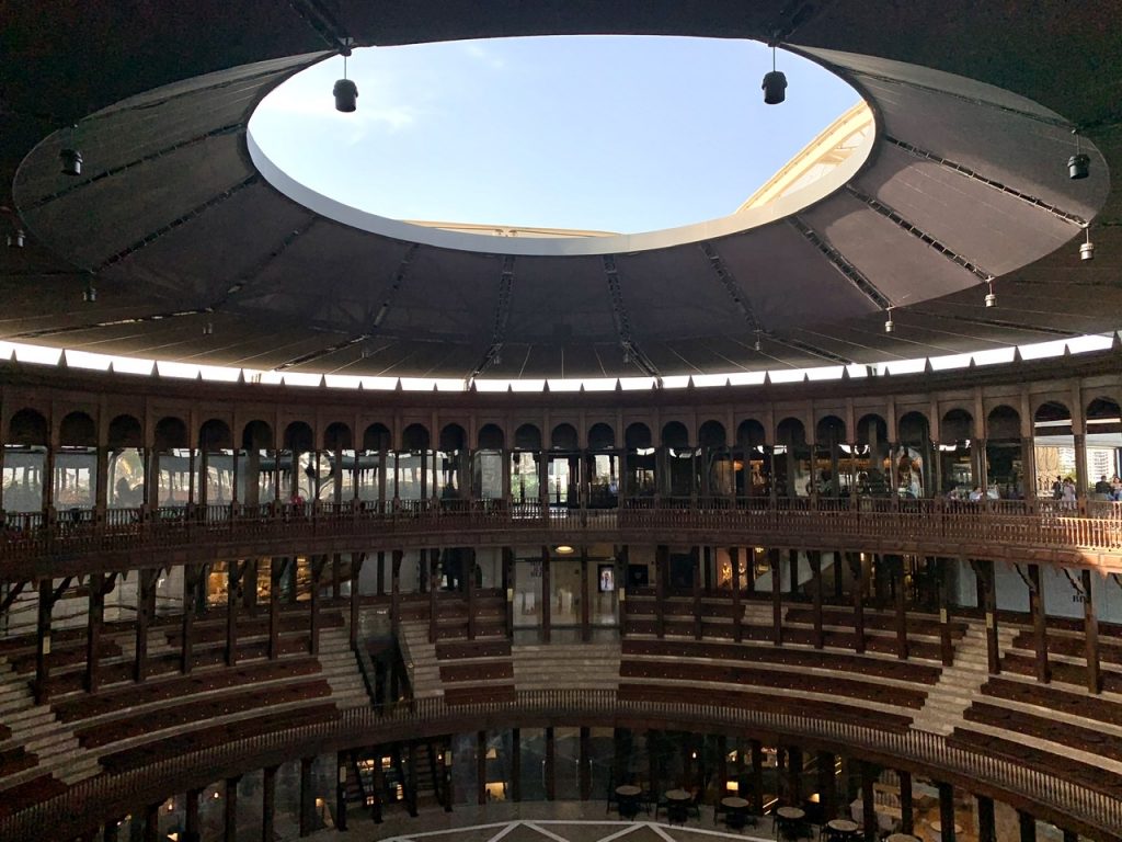 Theatre Circus in Colombia, La Serrezuela.