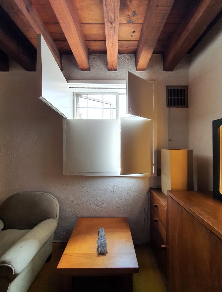 Geometric window shades in Casa Luis Barragán