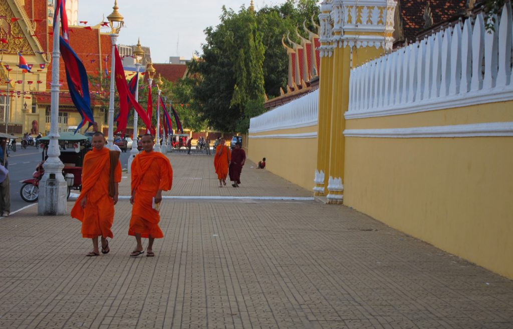 Monks Phnom Pehn