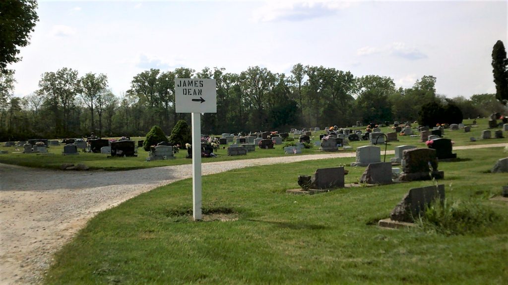 Finding James Dean's grave