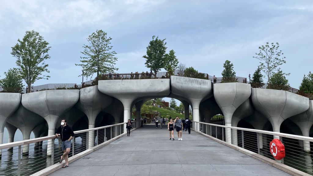 Sideview of Little Island during the daytime - Thomas Heatherwick 